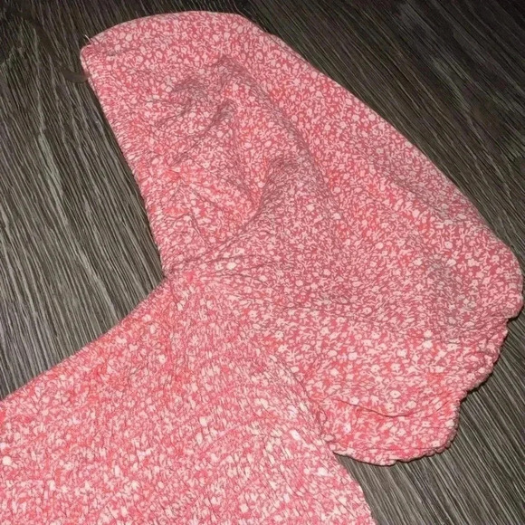 Arizona jean co woman’s cropped shirt with open back size small - Picture 3 of 5